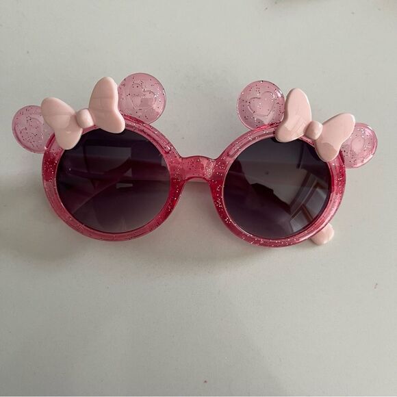 Pink Disney kids Crystal Bow Sunglasses - Picture 1 of 3